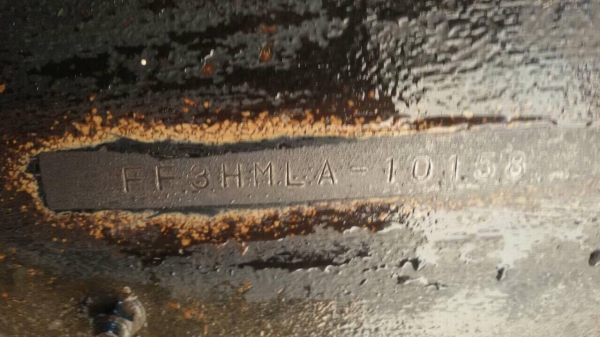 6 ล้อเครน 3 ตัน 195 แรง HINO FF3H กระบะเหล็กยาว 7 ม. รถพร้อมใช้ แต่สีไม่สวย ยาง 900-20