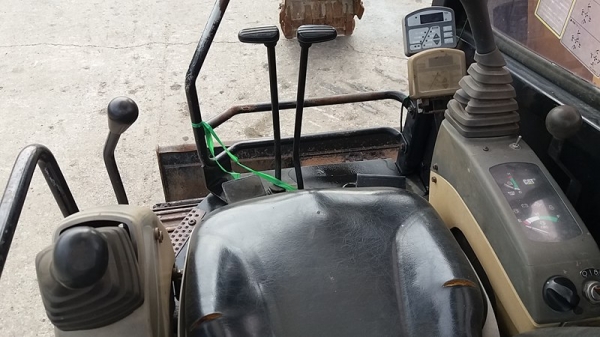 CATERPILLAR รุ่น 305 SR