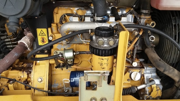 CATERPILLAR รุ่น 305 SR