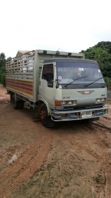 6ล้อFCรถห้างแท้ เครื่องWO4D 120แรง พวงมาลัยเพาเวอร์ กระจกไฟฟ้า แอร์เย็น  กะบะเลสทั้งใบ ยางใหม่6เส้นเครื่องดีคัชซีสวย ภาษีเต็ม เล่มเอกสารครบ