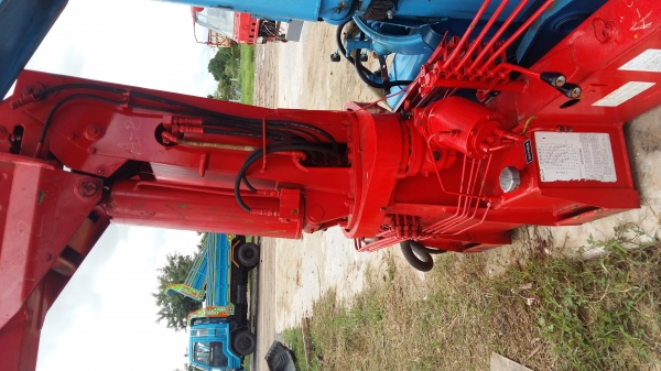 ขาย145000 เครนยูนิค3ตัน 3ปลอก สภาพเก่านอก พร้อมใช้