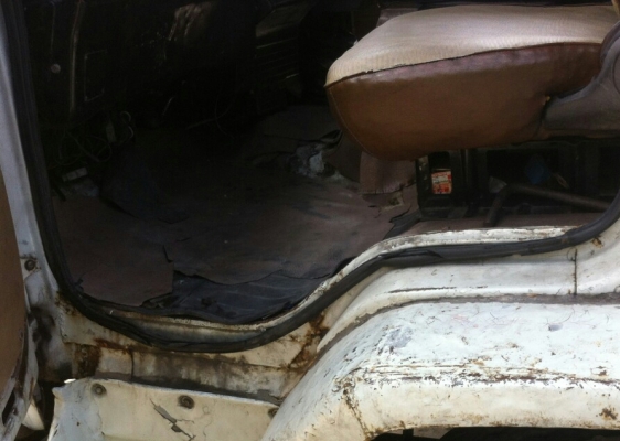 หกล้อ อีซูชุ ร็อคกี้ 165แรง กะบะคาโก้ยาว6.60ม รถห้างสภาพดีสวยเดิมๆพร้อมใช้งาน ทะเบีบนพร้อมโอน หกล้อ อีซูชุ ร็อคกี้ 165แรง กะบะคาโก้ยาว6.60ม รถห้างสภาพดีสวยเดิมๆพร้อมใช้งาน ทะเบีบนพร้อมโอน