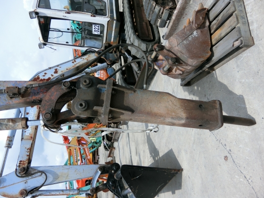 ขายด่วน HITACHI EX30 รถเก่านอกญี่ปุ่นแท้ พร้อมทำสีเก็บรายละเอียด มีหัวกระแทก แถมบุ้งกี๋ 1ใบ มีเอกสารใบอินวอยและใบซื้อขาย ราคา 420,000 บาท ราคาไม่แพงราคานี้ถือว่าคุ้ม   สนใจติดต่อ วัชรัตน์ รุ่งเรืองแทรคเตอร์ โทรติดต่อเจ้าของโดยตรง : 092-5768909 096-5411713