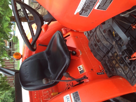 ขาย 4708 เดิมๆทั้งคัน 4WD พร้อมใบดันหน้าตราช้างของใหม่ และ ผาน6/24