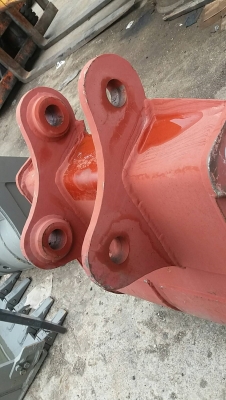 ขายบุ้งกี๋รถแบคโฮ ขายบุ้งกี๋รถแบคโฮ