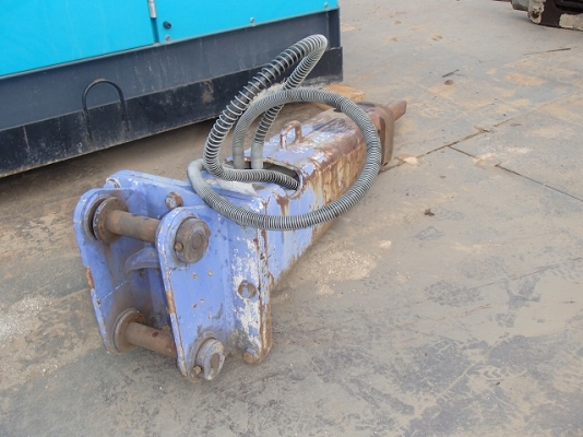 หัวกระแทก Furukawa F5 ใส่รถ PC50 - 60 นำเข้าจากญี่ปุ่น ไม่เคยใช้งานในไทยครับ