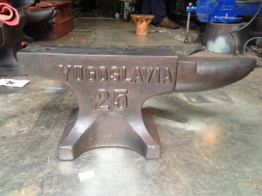 ทั่ง YUGOSLAVIA 25 kg.