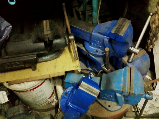 ทั่ง YUGOSLAVIA 25 kg.