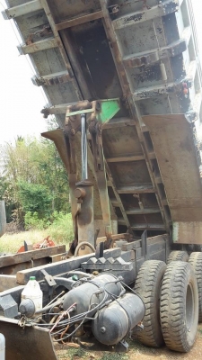 ขาย รถสิบล้อ ISUZU ร็อคกี้ เครื่อง 6HE 195+เทอร์โบ 2 เพลาดั้ม เบรคทิฟฟี่ เครื่องฟิตใหม่ แน่นแรงดี  เจ้าของขายเอง