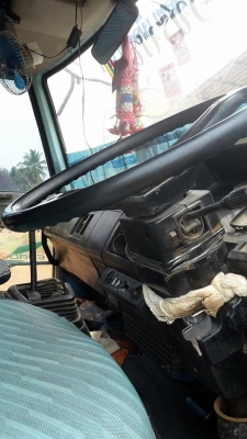 ขาย รถสิบล้อ ISUZU ร็อคกี้ เครื่อง 6HE 195+เทอร์โบ 2 เพลาดั้ม เบรคทิฟฟี่ เครื่องฟิตใหม่ แน่นแรงดี  เจ้าของขายเอง