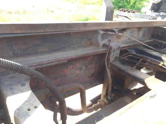 รถอีซูซุ 10 ล้อดั้ม FXZ  240 แรงม้า. ปี 34. , ( * หัว ขาว. )     สนใจติดต่อ  081 - 6079515