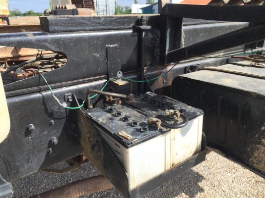 รถอีซูซุ 10 ล้อดั้ม FXZ  240 แรงม้า. ปี 34. , ( * หัว ขาว. )     สนใจติดต่อ  081 - 6079515