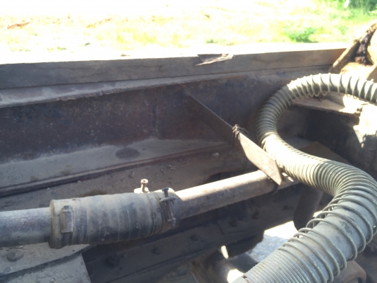 รถอีซูซุ 10 ล้อดั้ม FXZ  240 แรงม้า. ปี 34. , ( * หัว ขาว. )     สนใจติดต่อ  081 - 6079515