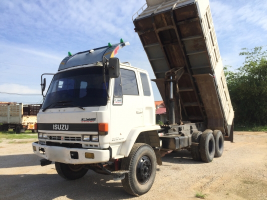 รถอีซูซุ 10 ล้อดั้ม FXZ  240 แรงม้า. ปี 34. , ( * หัว ขาว. )     สนใจติดต่อ  081 - 6079515