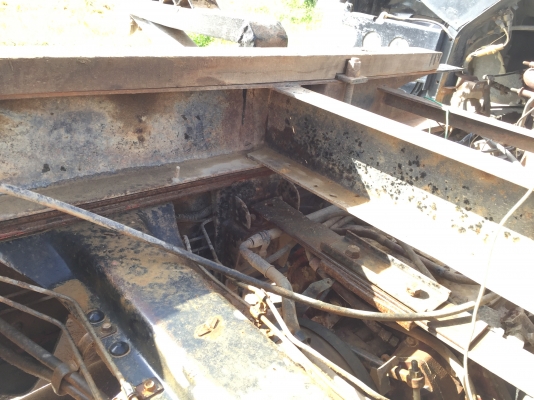 รถอีซูซุ 10 ล้อดั้ม FXZ  240 แรงม้า. ปี 34. , ( * หัว ขาว. )     สนใจติดต่อ  081 - 6079515