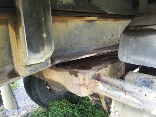 ขายห่างพ่วง ST / 2 เพลา.    สนใจติดต่อ  081 - 6079515