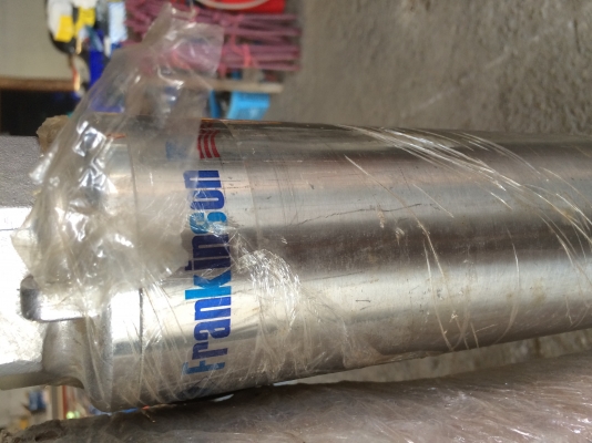 ขายปั้มซัพเมิร์ส 2 แรง พร้อมกล่องคอนโทรล