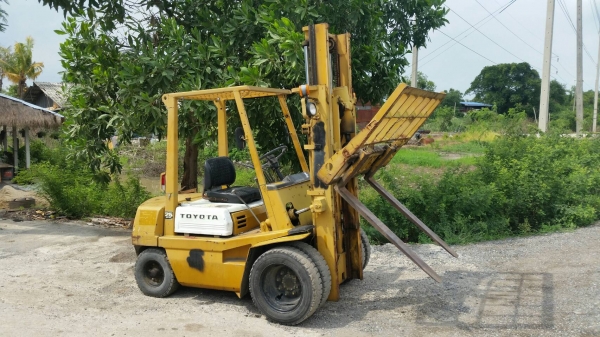 ขายด่วนรถยกดีเซลโตต้า4FD25ยก2.5ตันงากะดกยกสูง3เมตรยางหน้าคู้รถนอกเพิ่งนำเข้ามาใหม่ยังไม่เคยใช้งานในเมืองไทยเลย ขายด่วนรถยกดีเซลโตต้า4FD25ยก2.5ตันงากะดกยกสูง3เมตรยางหน้าคู้รถนอกเพิ่งนำเข้ามาใหม่ยังไม่เคยใช้งานในเมืองไทยเลย