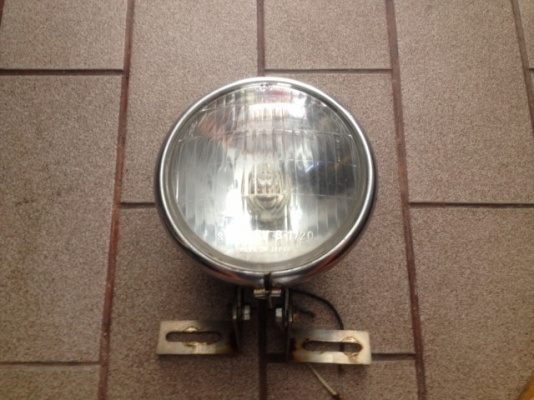 ไฟหน้ามอเตอร์ไซค STANLEY เเท้ญีปุ่นสภาพดี