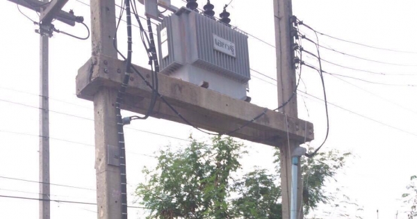 หม้อแปลงไฟฟ้าแรงสูงเอกรัฐ 250 kva.ไฟ 3 เฟส สภาพดี ใช้งานได้ปกติไม่มีติดขัด