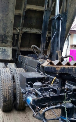 ลูกค้ามัดจำเรียบร้อย ครับ สิบล้อ ฮีโน่ FM3H วาง EP100-220แรง 2เพา ดั้มสามมิต สวยๆสภาพดีเดิมๆพร้อมใช้ ทะเบียนพร้อมโอน ลูกค้ามัดจำเรียบร้อย ครับ สิบล้อ ฮีโน่ FM3H วาง EP100-220แรง 2เพา ดั้มสามมิต สวยๆสภาพดีเดิมๆพร้อมใช้ ทะเบียนพร้อมโอน