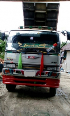 ลูกค้ามัดจำเรียบร้อย ครับ สิบล้อ ฮีโน่ FM3H วาง EP100-220แรง 2เพา ดั้มสามมิต สวยๆสภาพดีเดิมๆพร้อมใช้ ทะเบียนพร้อมโอน ลูกค้ามัดจำเรียบร้อย ครับ สิบล้อ ฮีโน่ FM3H วาง EP100-220แรง 2เพา ดั้มสามมิต สวยๆสภาพดีเดิมๆพร้อมใช้ ทะเบียนพร้อมโอน