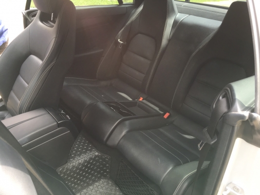 2010 BENZ E-CLASS, E250 CDI ดีเซล มือเดียว ใช้น้อย ประวัติเข้าศูนย์เบนซ์พระราม3