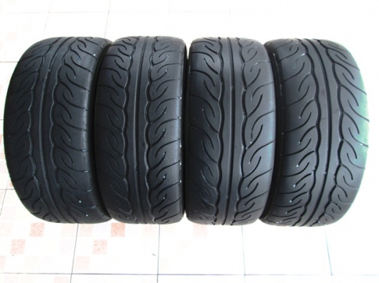 ขายยาง YOKOHAMA AD08R 195-50-15 ปี13 ดอกหนา (1ชุด)