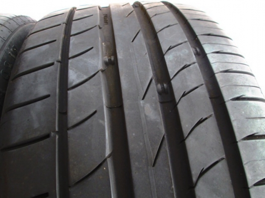 ขายยาง CONTINENTAL CONTACT MC5 245-40-18 ปี15 งามๆ 1คู่