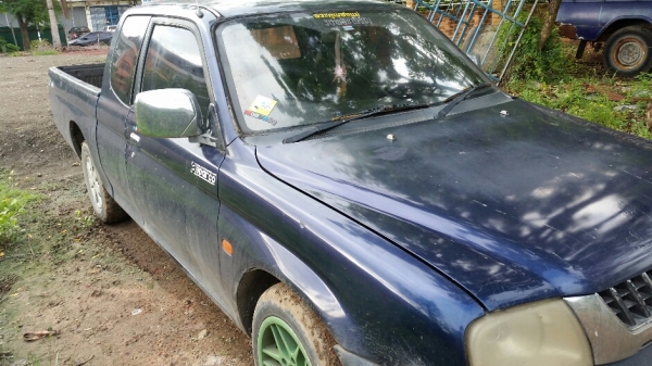 สตาร์ด้า แค็ป ปี 98 เครื่อง 2800cc พวงมาลัยพาวเวอร์กระจกไฟฟ้า ขาย 85,000 บาท