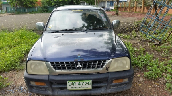 สตาร์ด้า แค็ป ปี 98 เครื่อง 2800cc พวงมาลัยพาวเวอร์กระจกไฟฟ้า ขาย 85,000 บาท