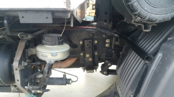 ขายด่วนสิบล้อเพลาเดียวเมกก้า 220แรง ปี48 กะบะสามมิตรไม่ดั้ม  ยาว6.20 สูง2.20