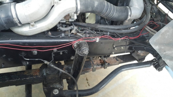 ขายด่วนสิบล้อเพลาเดียวเมกก้า 220แรง ปี48 กะบะสามมิตรไม่ดั้ม  ยาว6.20 สูง2.20