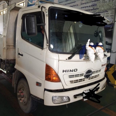 ขายรถหกล้อดัมพ์ HINO MEGA FC4J เครื่อง 144 แรงม้า ปี47 รถสวยพร้อมใช้งานกระบะดัมพ์สามมิตรมอเตอร์ ยาง 80\% ทะเบียนพร้อมโอนใช้อยู่จังหวัดเชียงราย ราคาขาย 870,000 บาท สนใจ ยู 087-1741158 ขายรถหกล้อดัมพ์ HINO MEGA FC4J เครื่อง 144 แรงม้า ปี47 รถสวยพร้อมใช้งานกระบะดัมพ์สามมิตรมอเตอร์ ยาง 80\% ทะเบียนพร้อมโอนใช้อยู่จังหวัดเชียงราย ราคาขาย 870,000 บาท สนใจ ยู 087-1741158