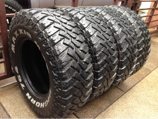 ยาง Mud Maxxis 265 75 16 ปลายปี13 ดอกเต็ม ใช้ยาว ราคาไม่แพง