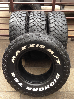 ยาง Mud Maxxis 265 75 16 ปลายปี12 ดอกเยอะ พร้อมใช้งาน ราคาไม่แพง