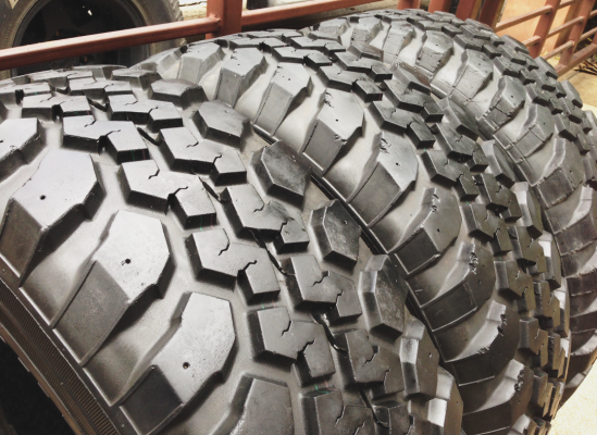 ยาง Mud Maxxis 32 11.5 R15 ปลายปี11 ดอกเต็ม จำนวน 3 เส้น