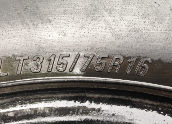 ยาง Mud Maxxis 315 75 16 พร้อมใช้งาน ราคาไม่แพง