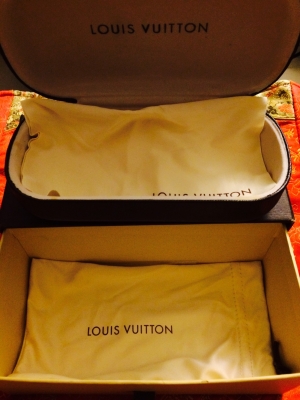 แว่น louis vuitton evidence