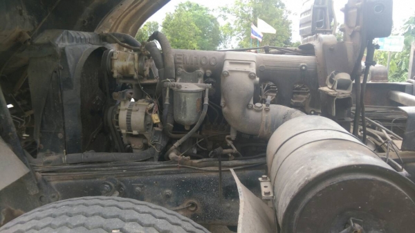 สิบล้อมือสอง สิบล้อมือสอง