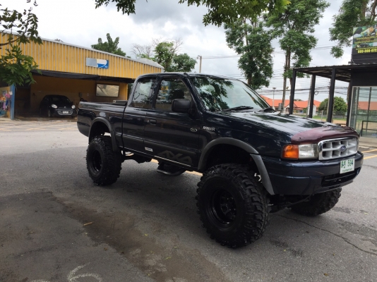 รถกระบะฟอร์ดพร้อมลุย ยกสูง เครื่องช่วงล่างเยี่ยม