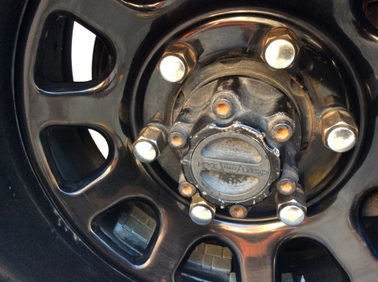 รถกระบะฟอร์ดพร้อมลุย ยกสูง เครื่องช่วงล่างเยี่ยม