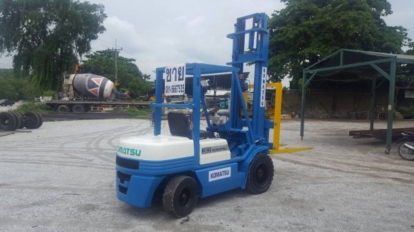 ขายดีเซล3ตันเสา4.5เมตร.รถนอกญี่ปุ่นแท้ๆๆ