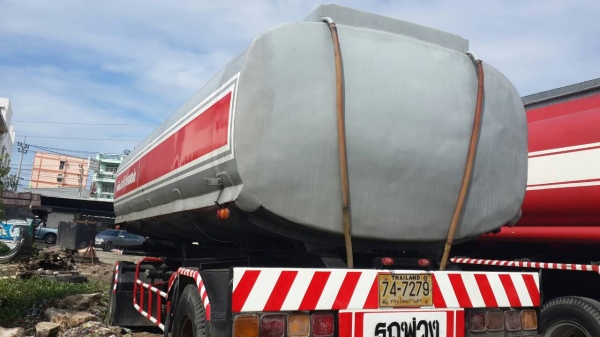 ขายหางลูกพ่วงแท๊งสภาพดีพร้อมใช้เอกสารครบพร้อมโอนราคา200000บาท