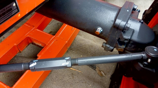 ขายรถไถคูโบต้า KUBOTA L 3608SP พร้อมชุดใบมีดดันหน้าคานล่าง ผาน 6X22 ขายรถไถคูโบต้า KUBOTA L 3608SP พร้อมชุดใบมีดดันหน้าคานล่าง ผาน 6X22