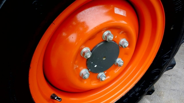 ขายรถไถคูโบต้า KUBOTA L 3608SP พร้อมชุดใบมีดดันหน้าคานล่าง ผาน 6X22 ขายรถไถคูโบต้า KUBOTA L 3608SP พร้อมชุดใบมีดดันหน้าคานล่าง ผาน 6X22