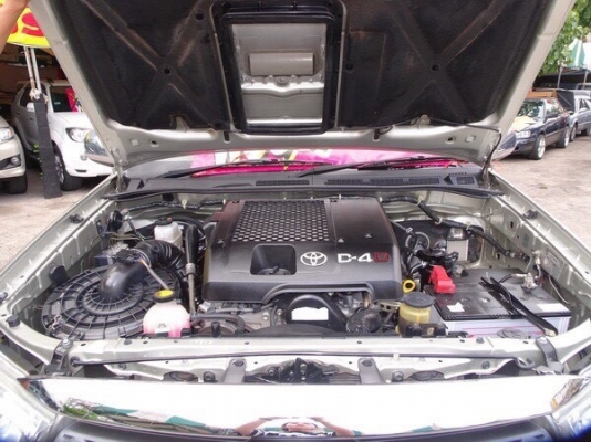 TOYOTA FORTUNER 3.0V 2WD เกียร์AT ปี2010 โทร 062-991-6649 ดาวออโต้เบสท์