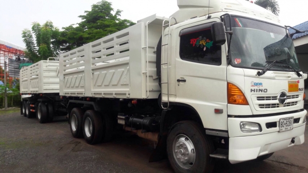 ขายรถบรรทุกสิบล้อดัมพ์ HINO แม่เดียว เครื่อง 380 แรง 2 เพลา ปี 54 กระบะดัมพ์สามมิตร มีระบบลากพ่วง ทะเบียนพร้อม ขายรถบรรทุกสิบล้อดัมพ์ HINO แม่เดียว เครื่อง 380 แรง 2 เพลา ปี 54 กระบะดัมพ์สามมิตร มีระบบลากพ่วง ทะเบียนพร้อม