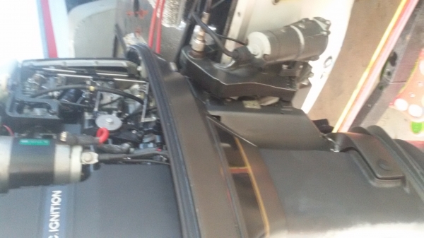 เครื่องเรือ suzuki55hp สภาพใหม่กริบๆ ใบเลต พร้อมใช้