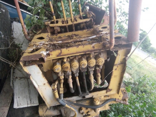 ขายเเขนเเบคโฮ  35000  พร้อมคอนโทน